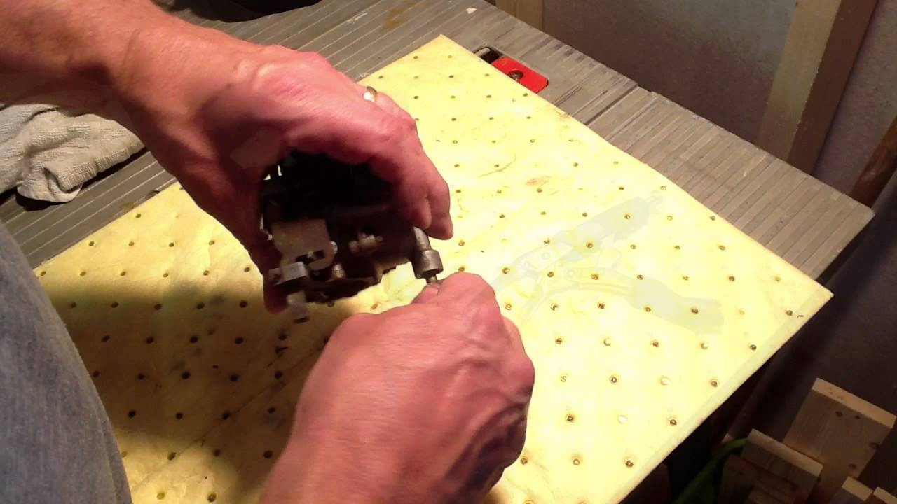 1962 Johnson 3 HP Restore Part 2 - Dissassembly and Carb Breakdown