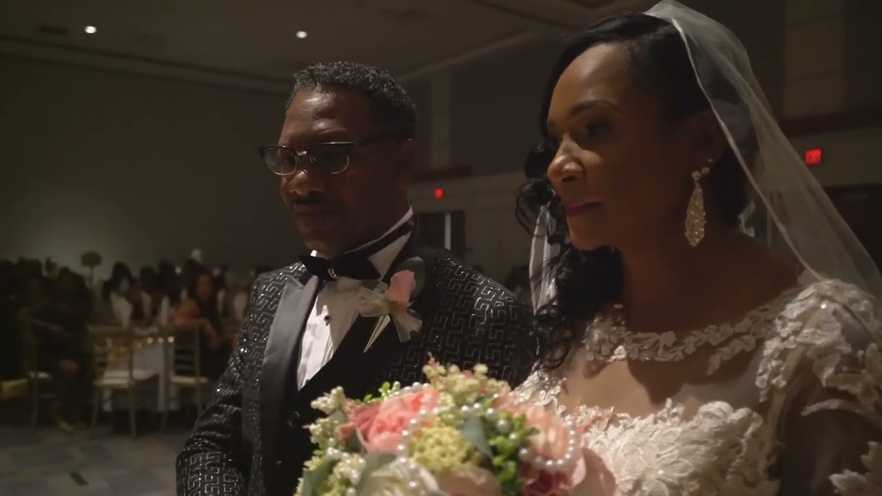 Robert Wright sings wedding song Finally I