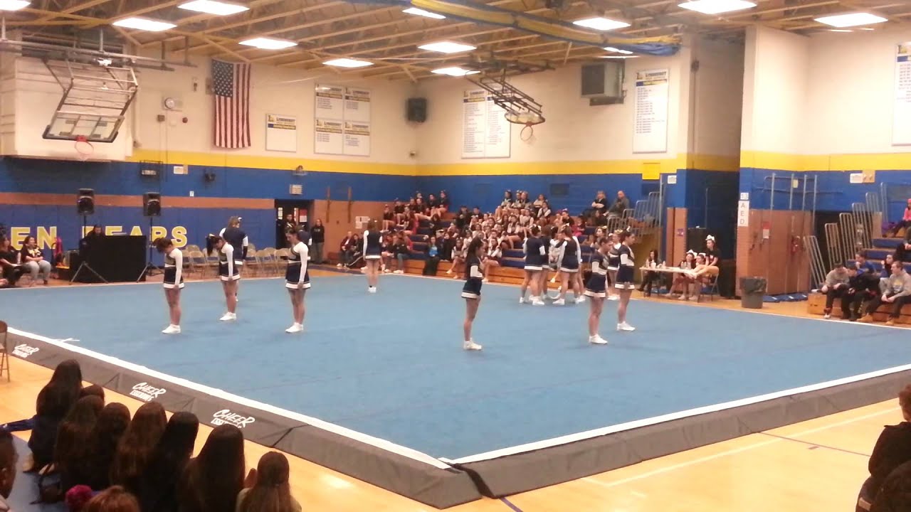 Saddle Brook High School Cheerleaders