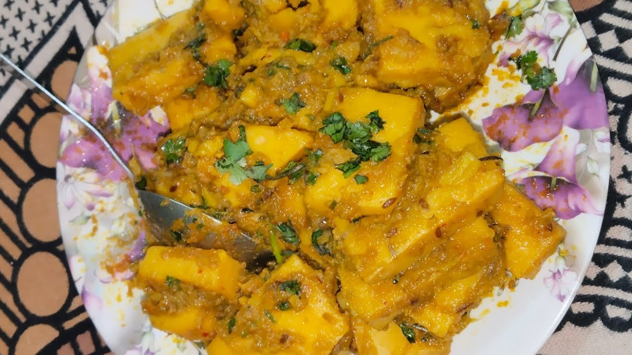 Simple ingredients, bold taste 🔥Spicy Besan ki Katlisnack#BesanKiKatli#SpicyBesanKatli#NamkeenRecipe