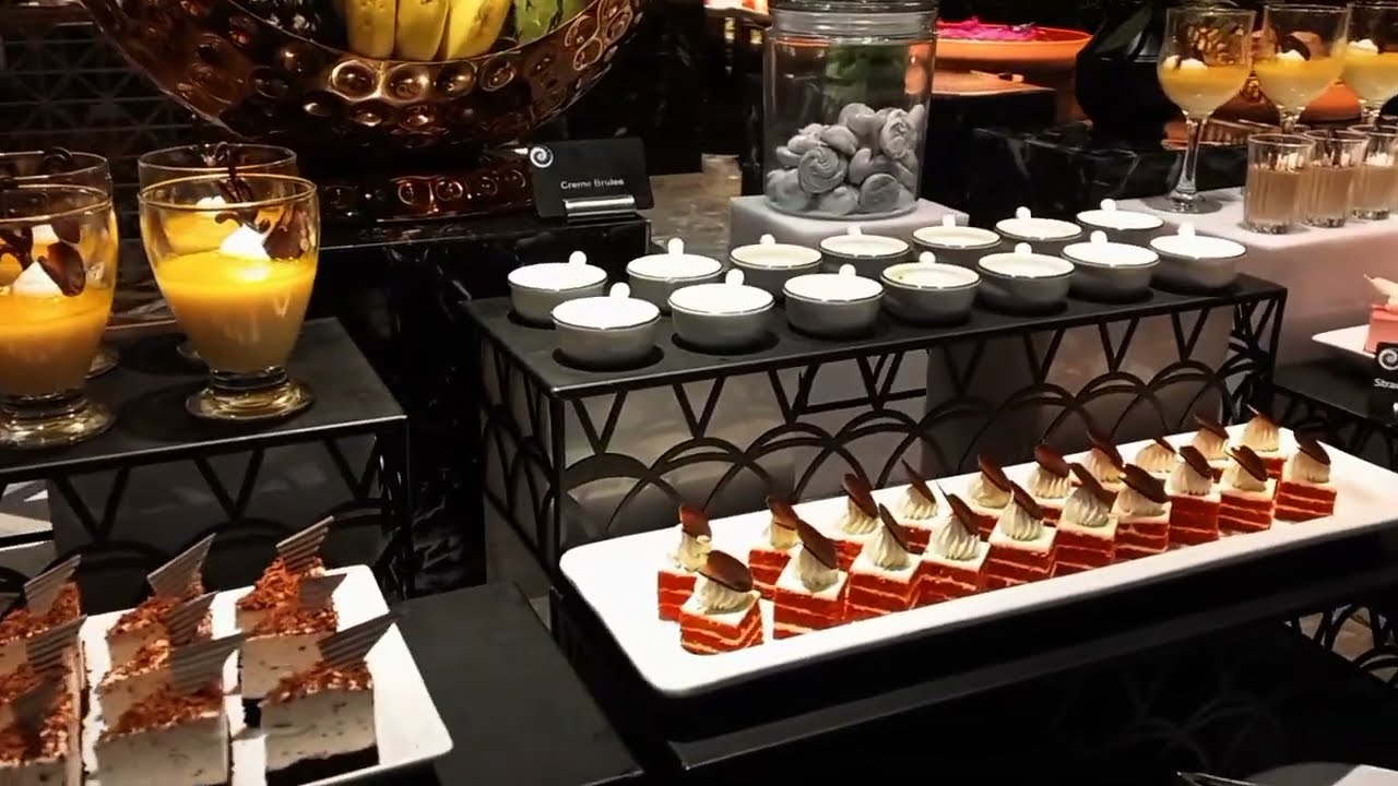 Amari Colombo Dinner Buffet | Review