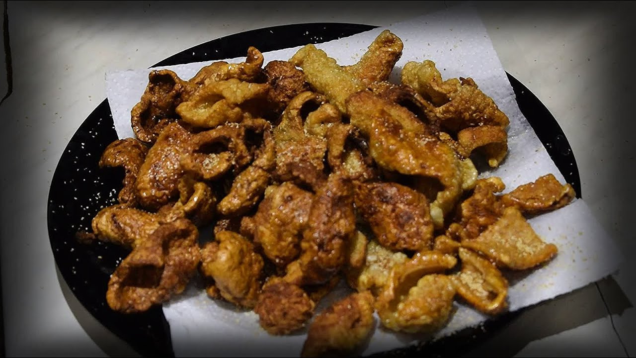 Kiaulienos odelių tra&scaron;kučiai / Chips from pork skin