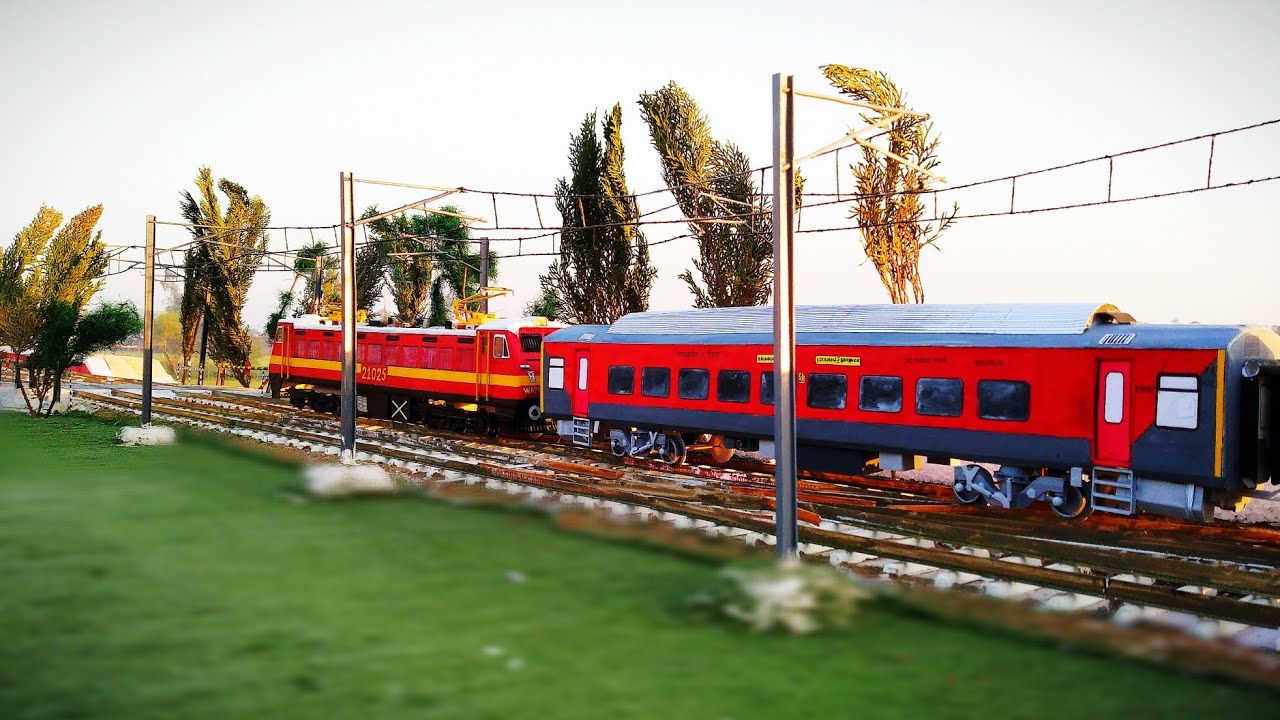 DEPARTURE from railway stations with sound effect || HO SCALE MODEL TRAIN | INDIAN RAILWAY #trains