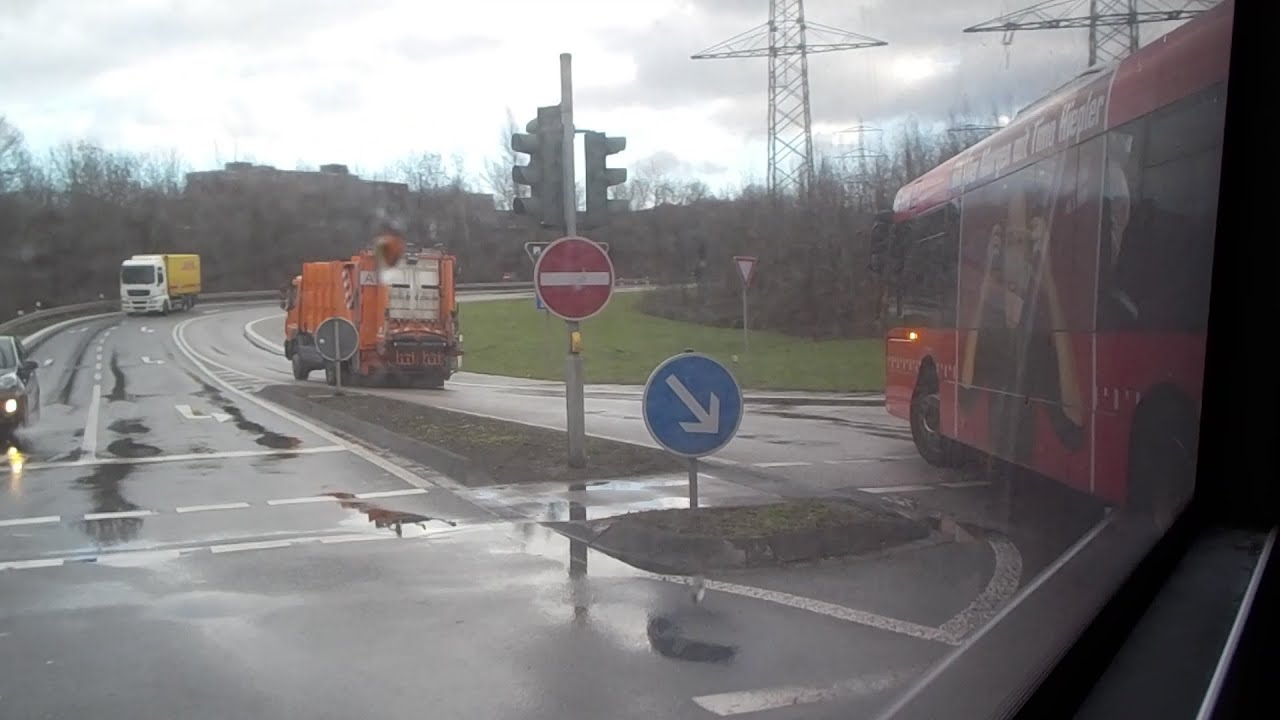 Hagen Mit dem Linienbus über die Autobahn 29.12.22
