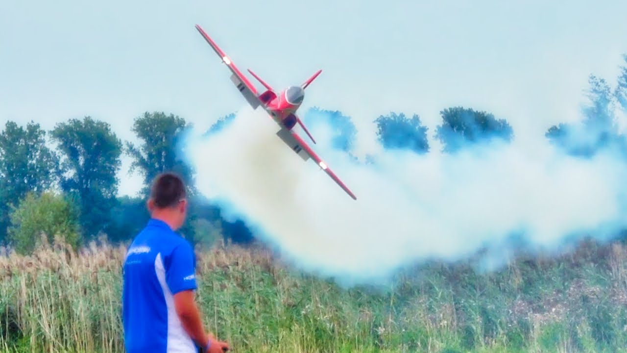 NEW FUTURA V2 RC TURBINE JET FLIGHT * TOMAHAWK AVIATION | HORIZON AIRMEET 2019