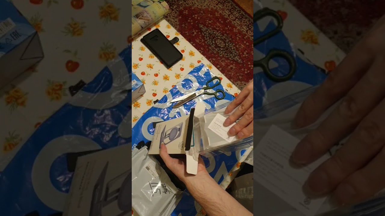 Unpacking Nillkin PowerHold Mini Wireless Charging Stand 15W Made in China