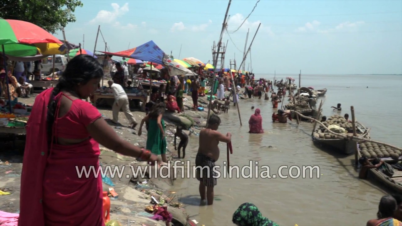 Simariya ghat in Bihar, where the pious come and bathe away their sins