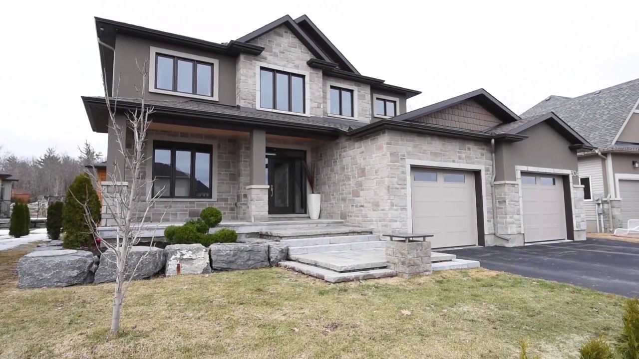 Welcome to 304 Carp Highlands Court - Ottawa Real Estate