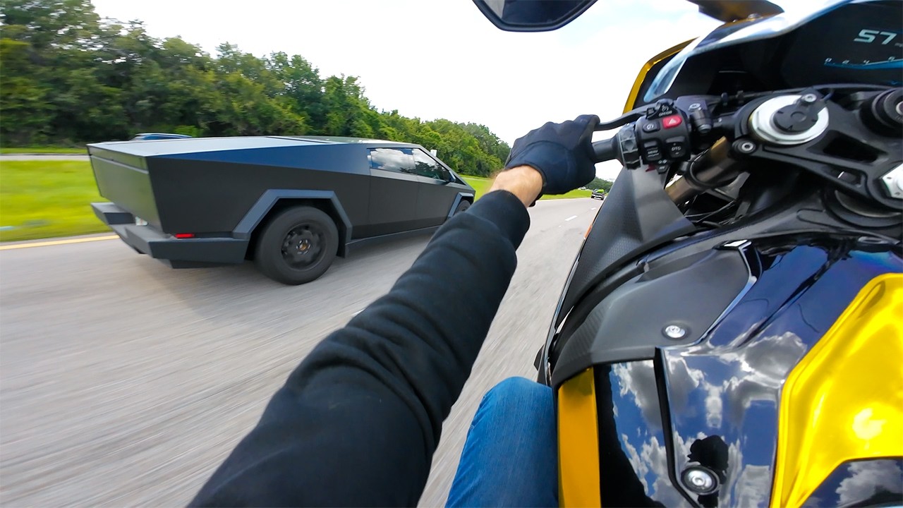 Commuting On A Motorcycle In Florida