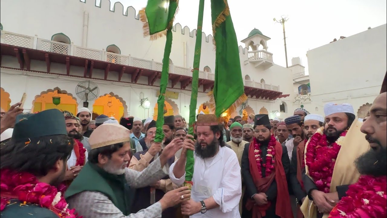 Parcham Kushai 196th Urs Qutub E Alam Huzoor Qibla Shah Niaz Ahmad (RA) | Juloos E Jhanda | 2024