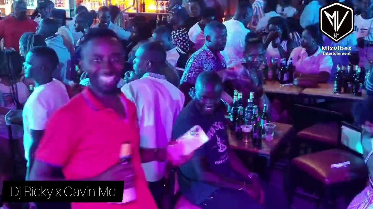B- Live at Oak Bar.  G7 Supa Saturday Mix by Gavin Mc and Mc Echo ft Dj Ricky Uganda #MixvibesEnt