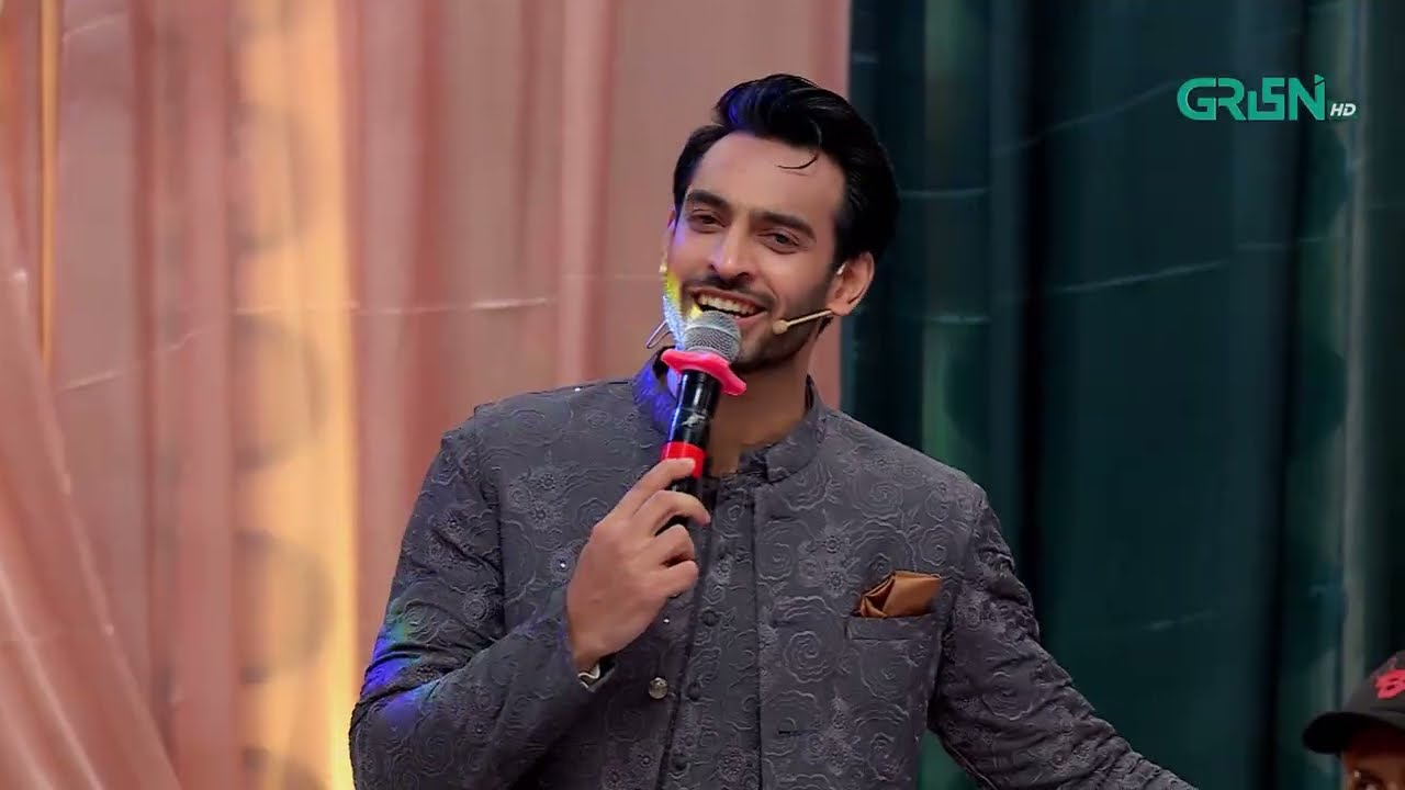 Saif Ali Khan Ne Stage Par Aag Laga Di | Danish Taimoor & Rabia Anum | Green Entertainment