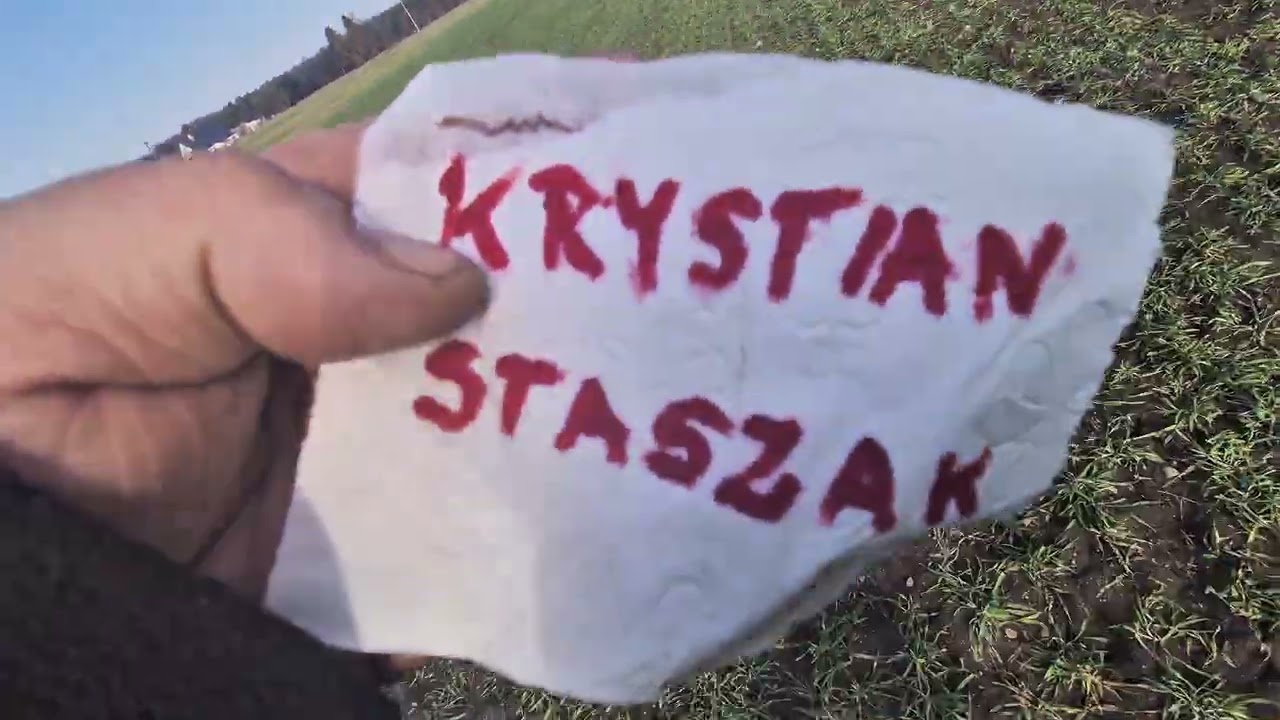 ZABAWNE -  WYRÓŻNIAŁEM WIDZA ZA KOMENTARZ , NA KTÓRY MUSIAŁEM ODPOWIEDZIEĆ.