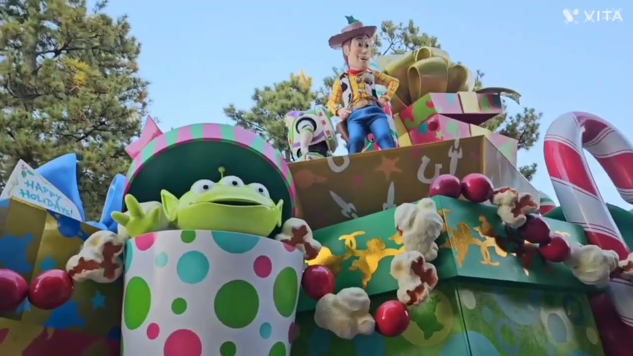 ディズニークリスマスストーリーズ　2023.12.24　ファースト、ウッディサイド