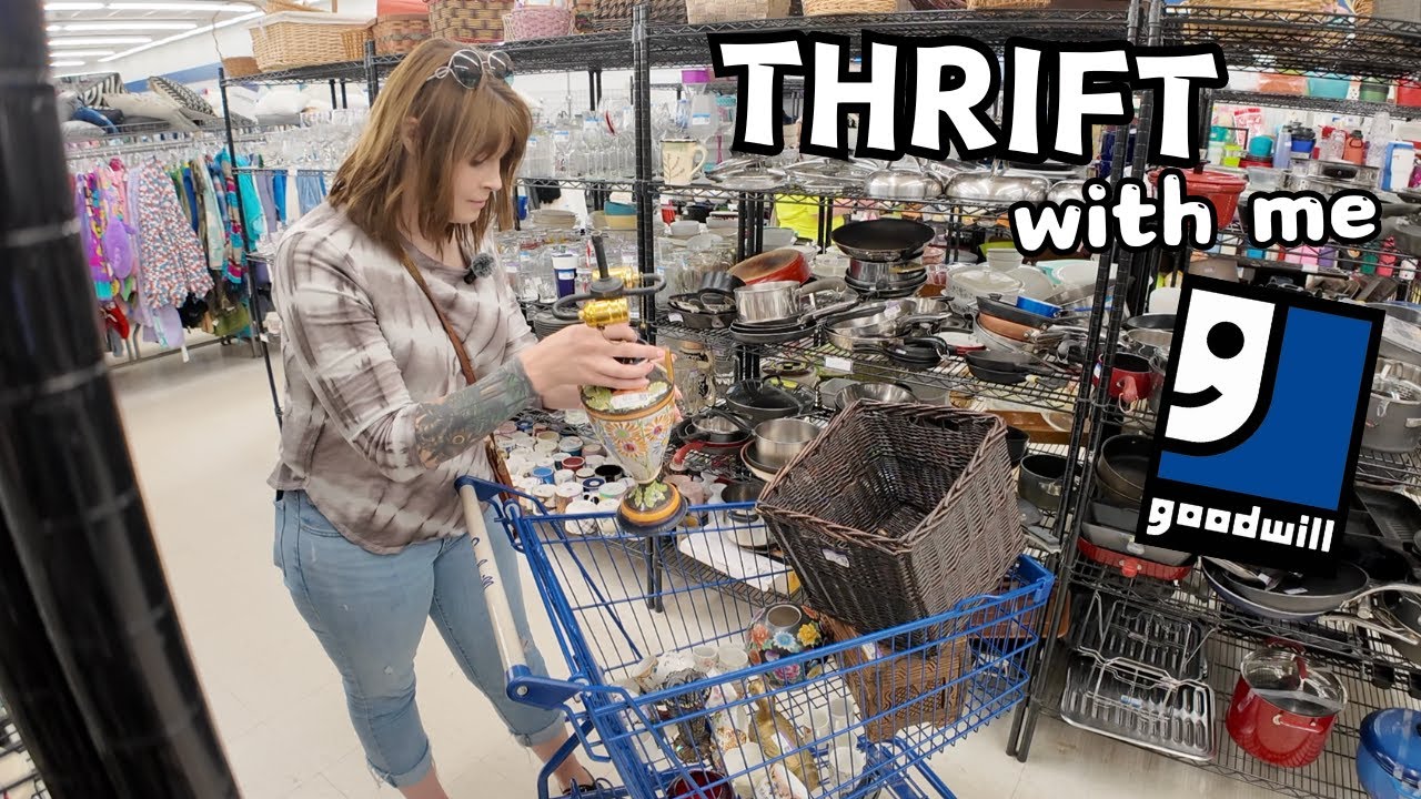 GOODWILL Thrift With Me | Crazy Lamp Lady | Перепродажа