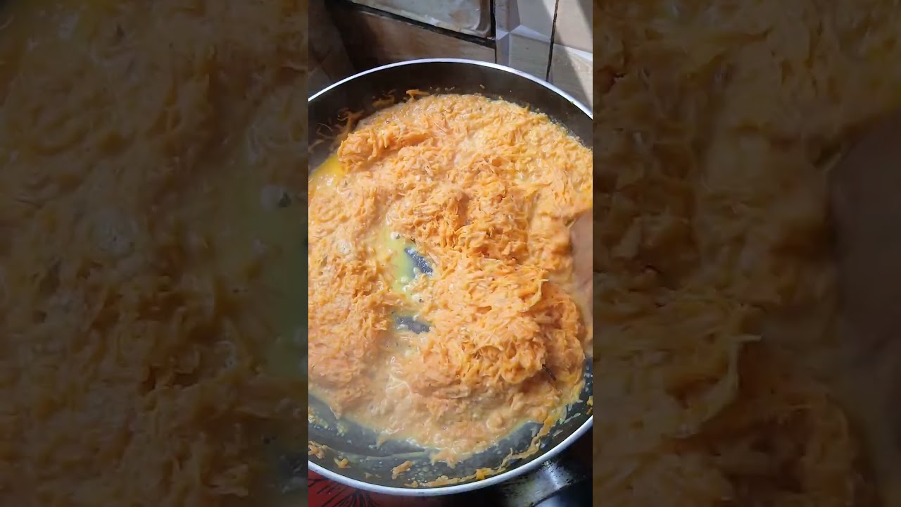 গাজরের বরফি। 