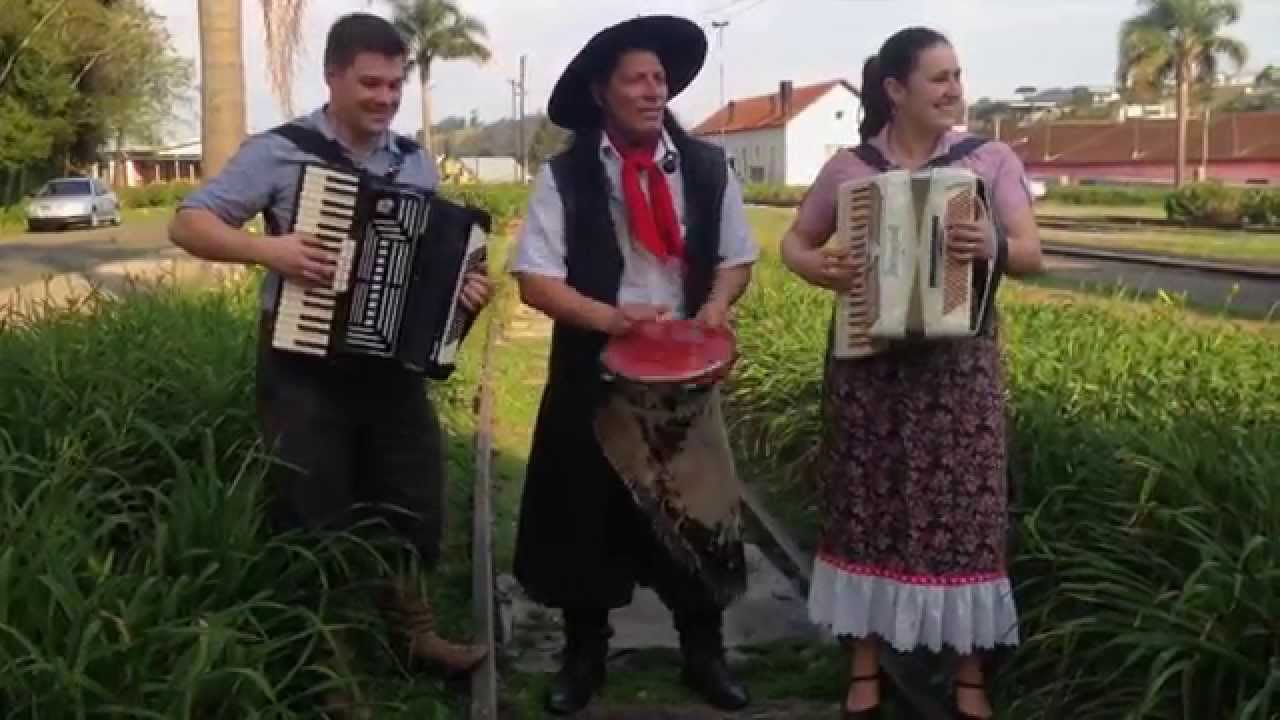 Trio Serrano - Cancioneiro das Coxilhas (Os Bertussi)