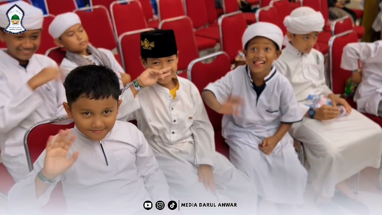 Isro miroj & Haflah akhir sanah Di markaz al lughah Darul anwar 2026