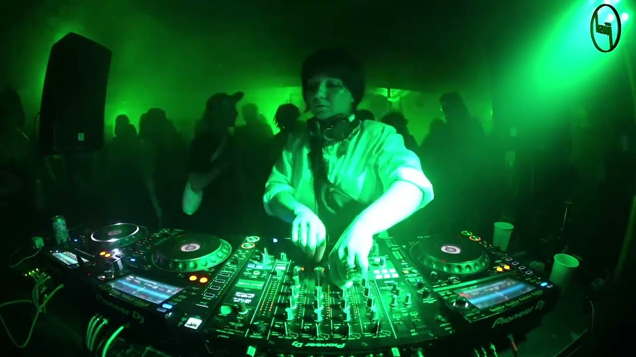 Heavy Hitters and Audacious Breaks from SOFSOF for Keep Hush (Glasgow)