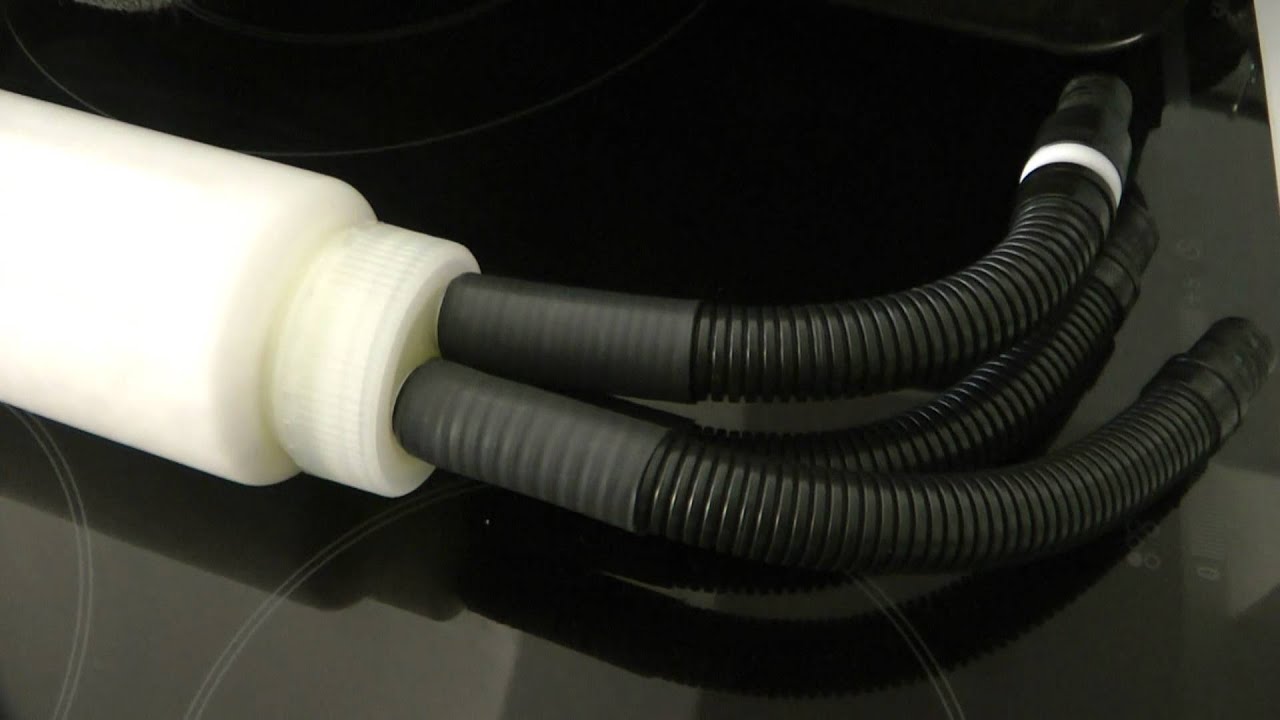 The Universal Blowpipe and V3 Moisture Control System for Bagpipes