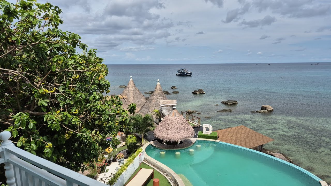 Koh Tao - D.D. Hut - Thailand - May 2024 - V2