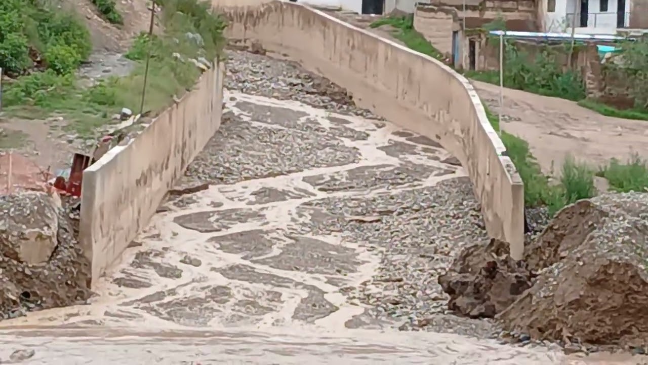 Desborde del río huallaga en Huanuco 06 03 2025
