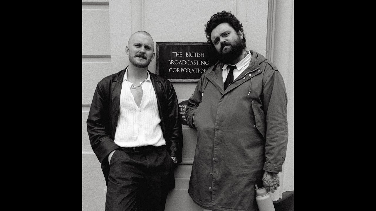 BIG SPECIAL - BLACK DOG / WHITE HORSE (ACOUSTIC VERSION) LIVE @ BBC MAIDA VALE 130524 6MUSIC
