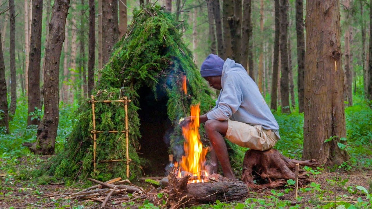 Bushcraft Shelter Building a Cozy and Warm Survival Shelter | Earth Hut with a Stone Fireplace, ASMR