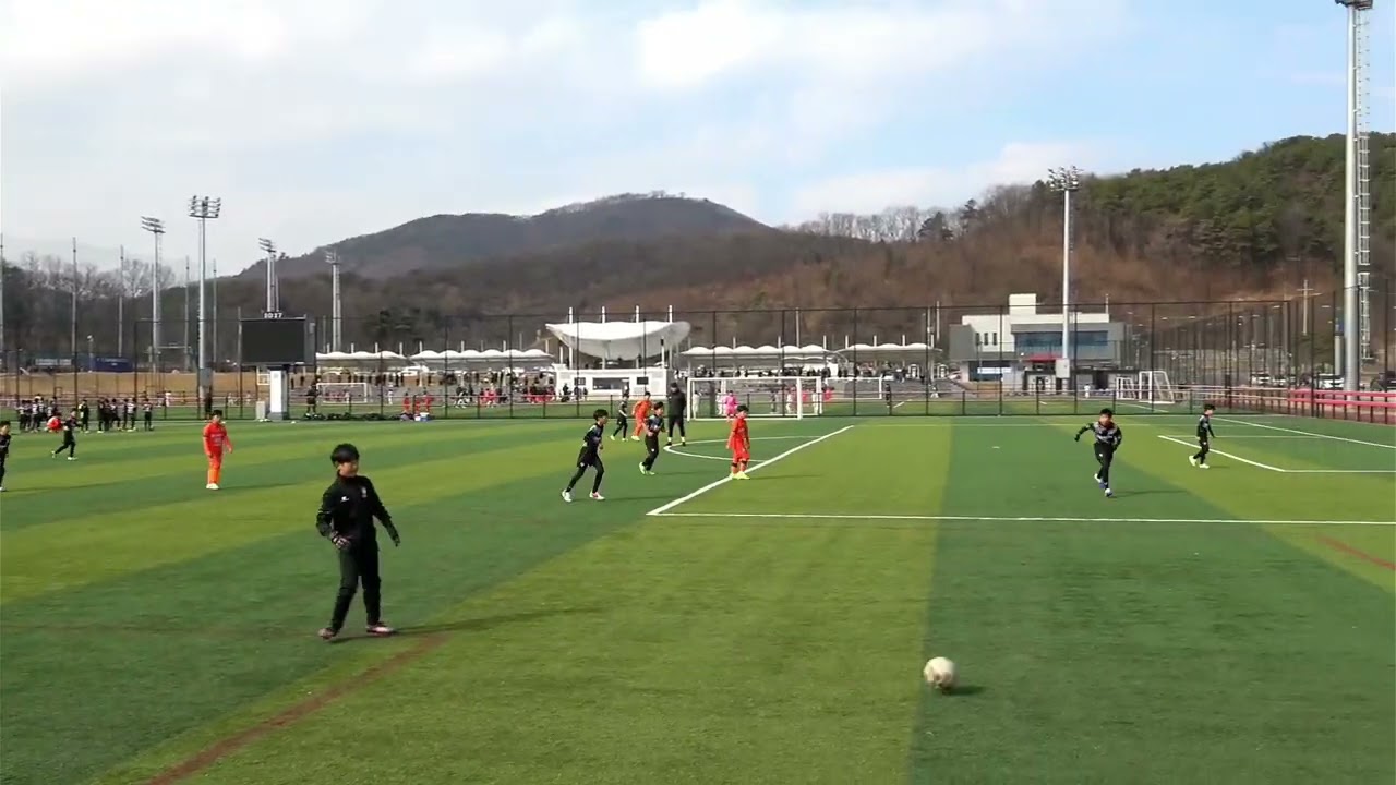 3/1 (진천) 화성시U12(U11) vs 팀스타FC 전반