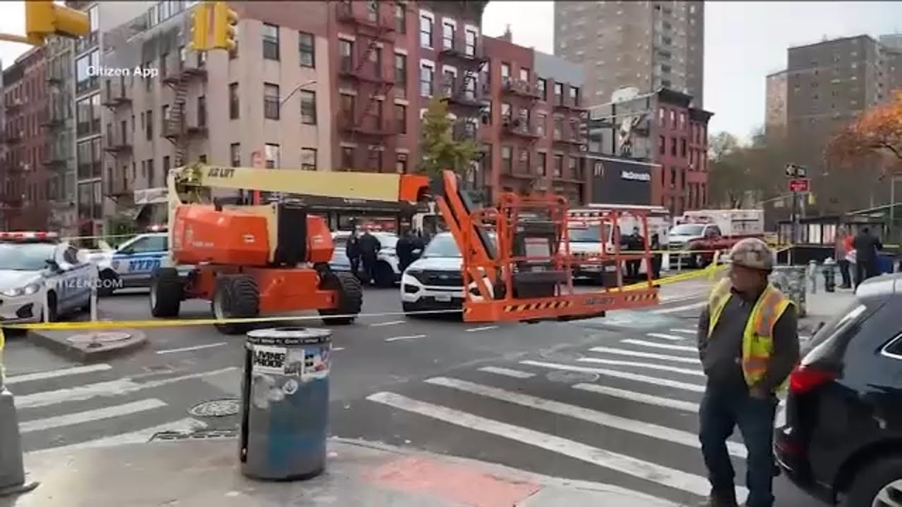 19-year-old worker killed by father in traffic construction mishap