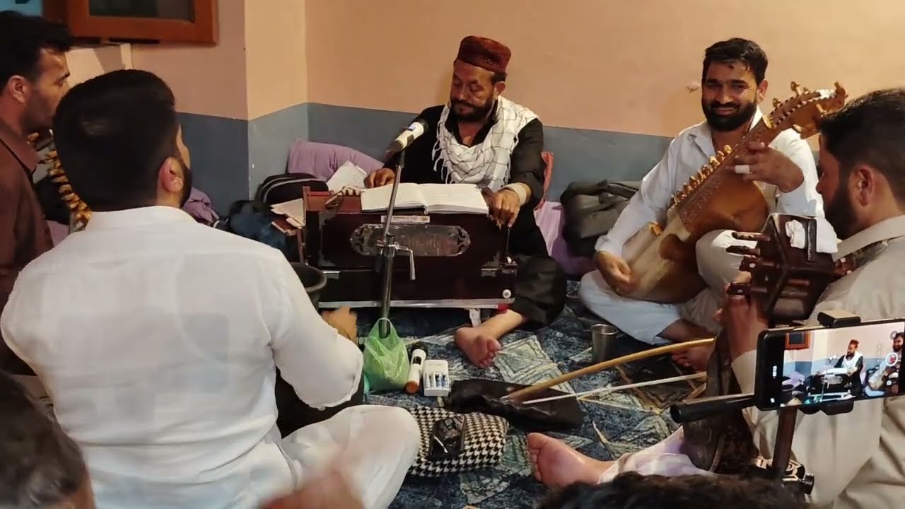 SAFAI DUNYA WAFAI UQBA || AHMAD BATWARI || GULZAR GANIE || KASHMIRI SONG