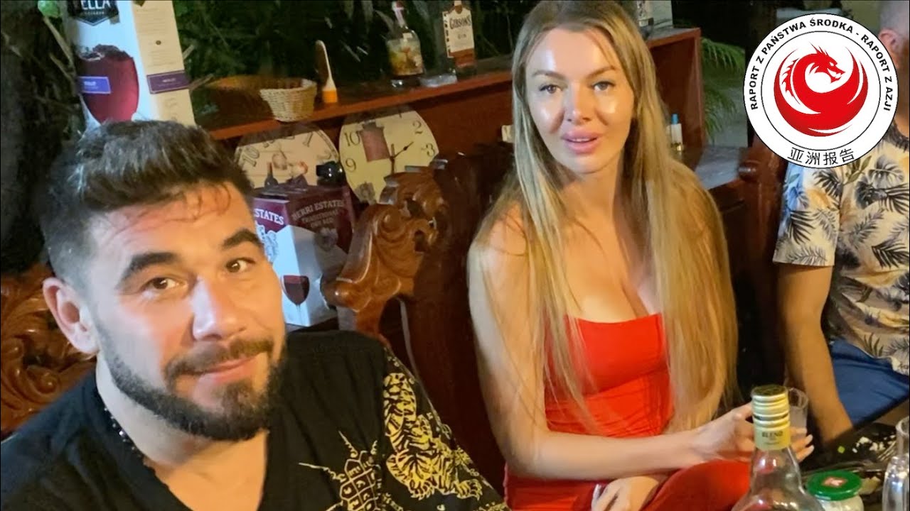 Szalony Reporter z żoną nagrani na spotkaniu ośmiornicy
