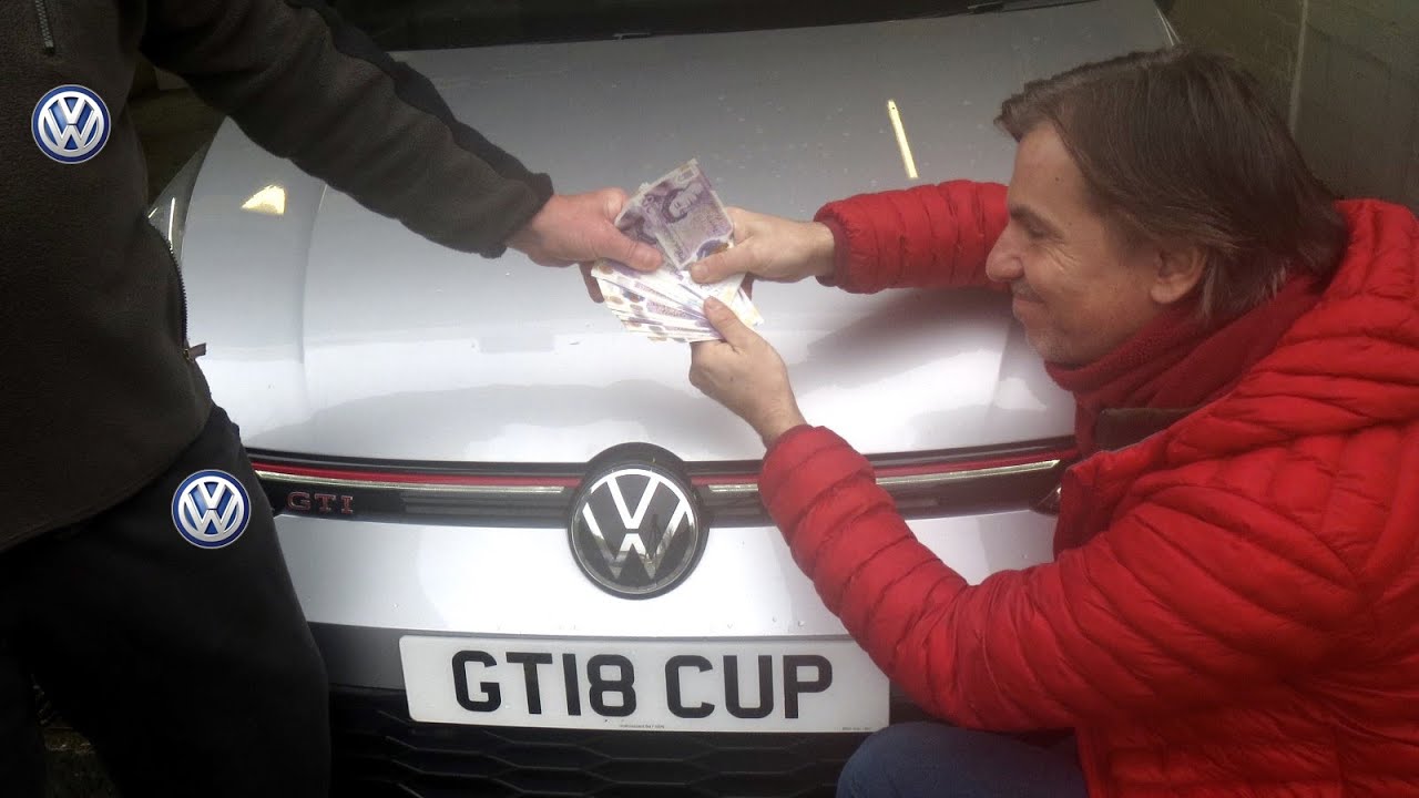 £300+ PER HOUR LABOUR RATE FOR A VW OIL CHANGE?! MAIN DEALER CHARGING SCRUTINIZED + OIL CHANGE DIY