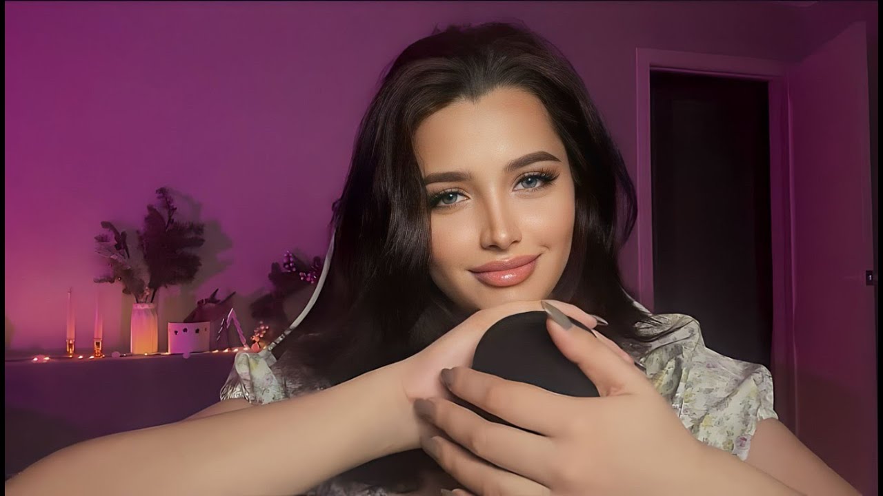 ASMR aggressive mic triggers (mic foam scratching, tapping)