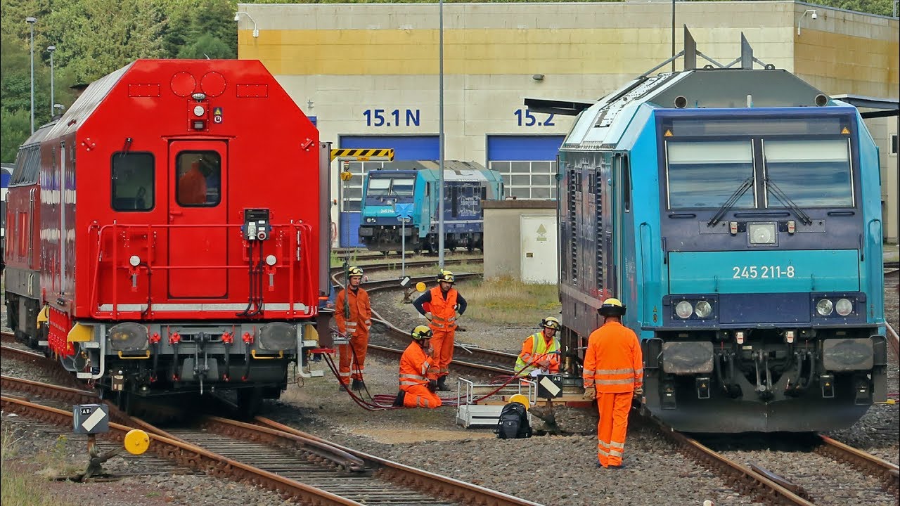 245 211 in Husum entgleist