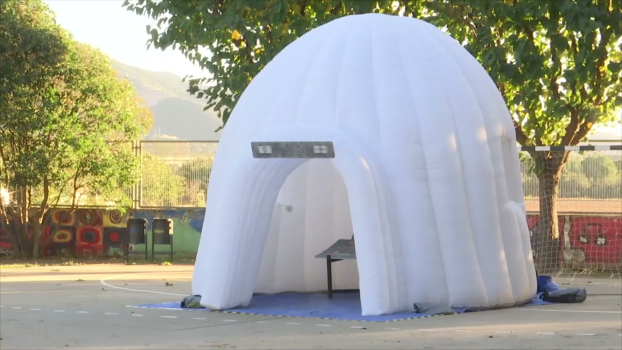Les famílies de l'escola Montseny de Mollet aprenen sobre el canvi climàtic gràcies a un Escape Room