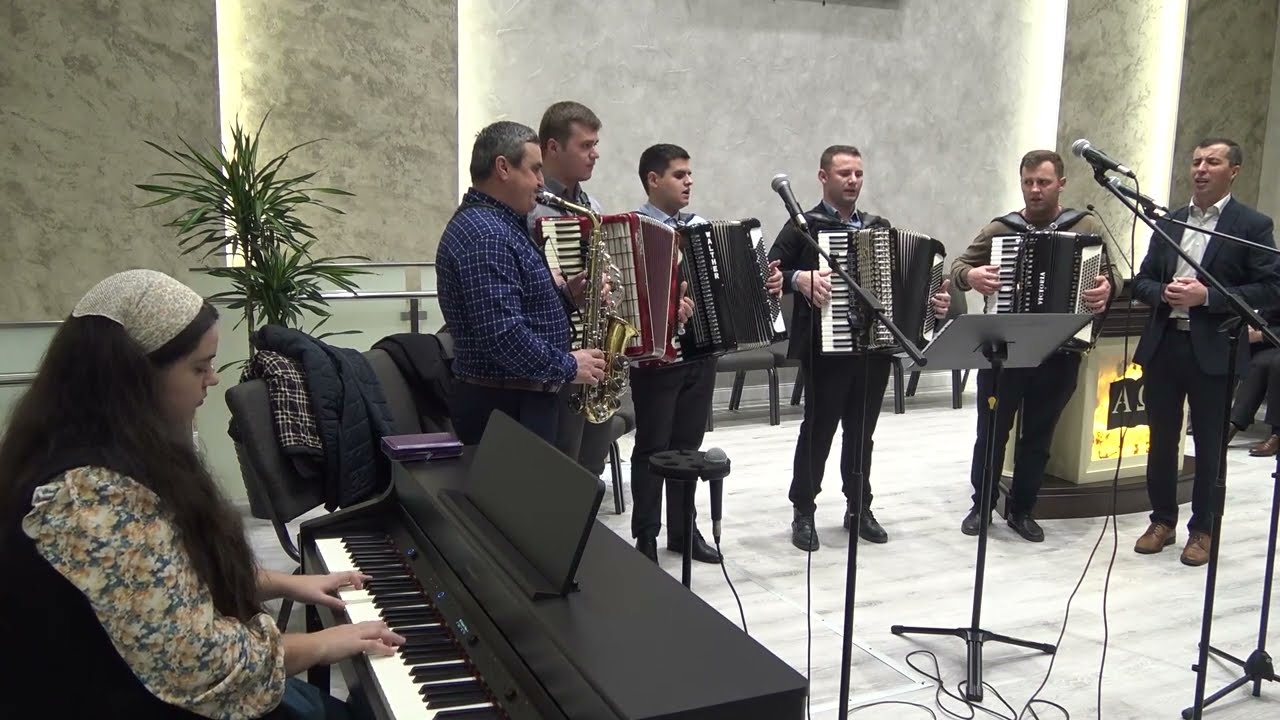 GUGA 2024 *30 minute de muzică cu grupul de la Băița de sub Codru*