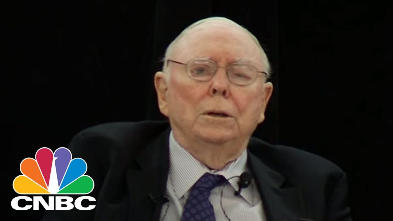 Berkshire's Charlie Munger On Wells Fargo's Mistake | CNBC