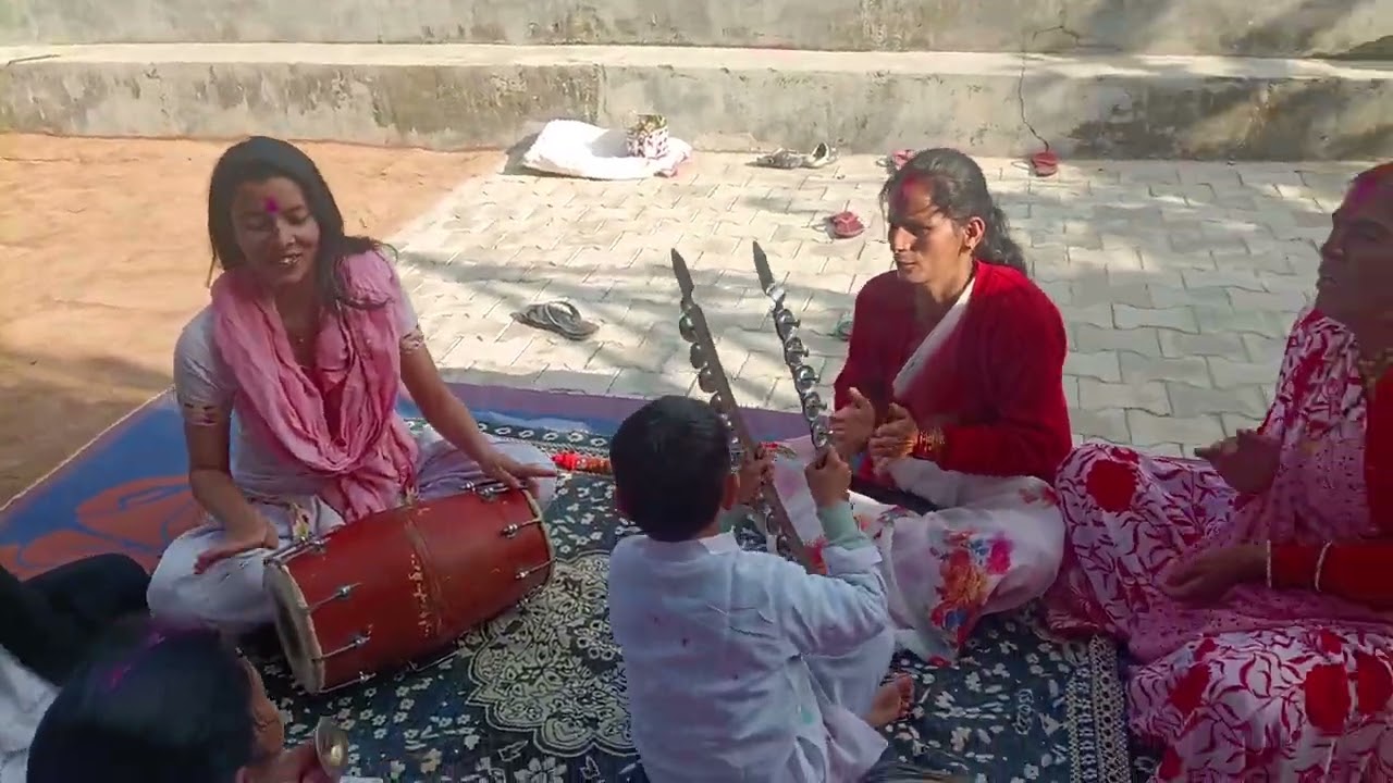 Pahadi holi