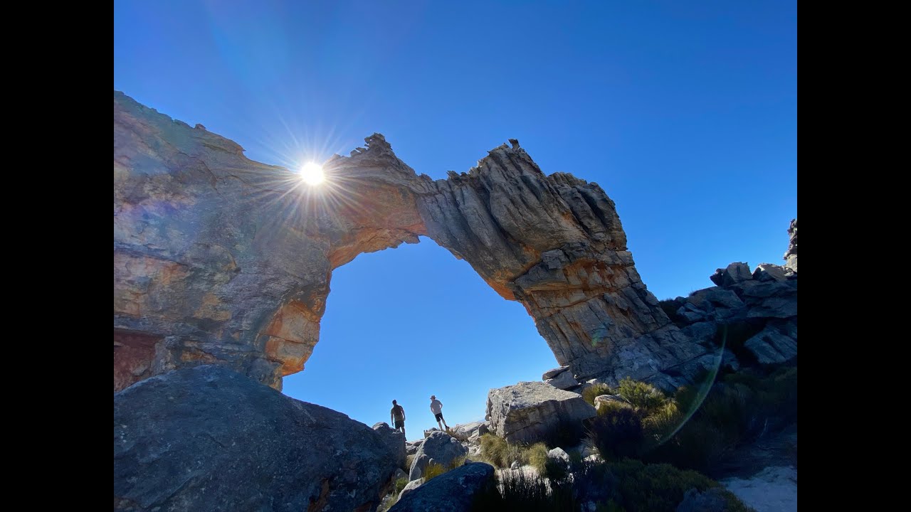 Wolfberg Cracks & Arch Hike