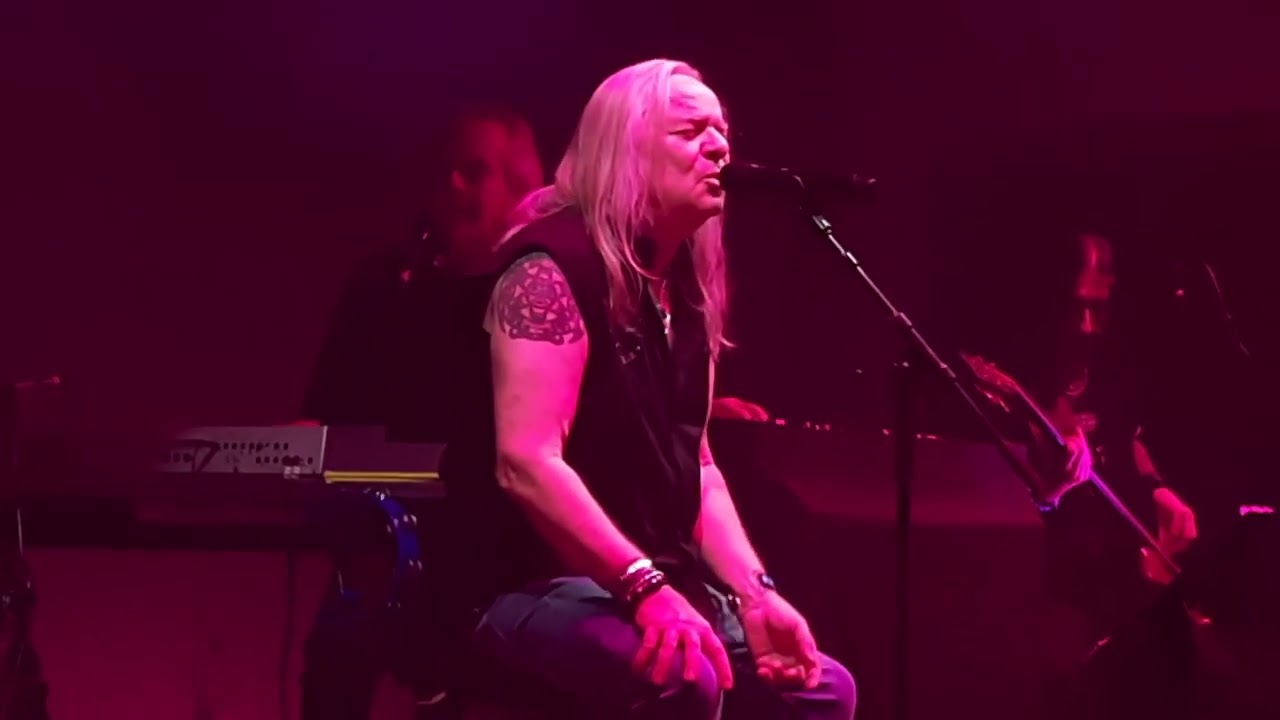 👉 URIAH HEEP  👈 LIVE  Come away Melinda ☀️12.11. 2022 Nürnberg 🤗 acoustic version 💛50th anniversary