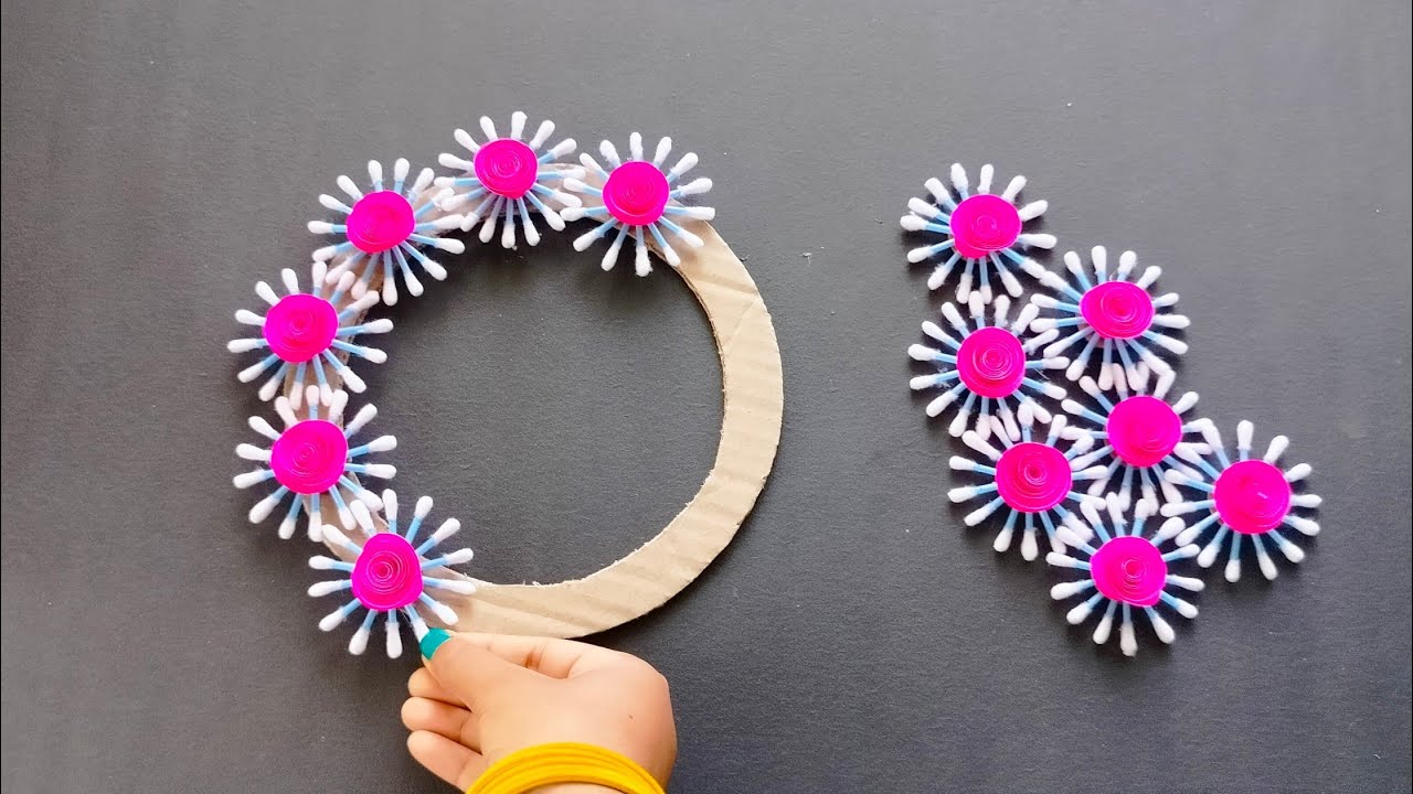 Beautiful wall hanging craft using cotton earbuds and cardboard||Best out of waste Earbuds