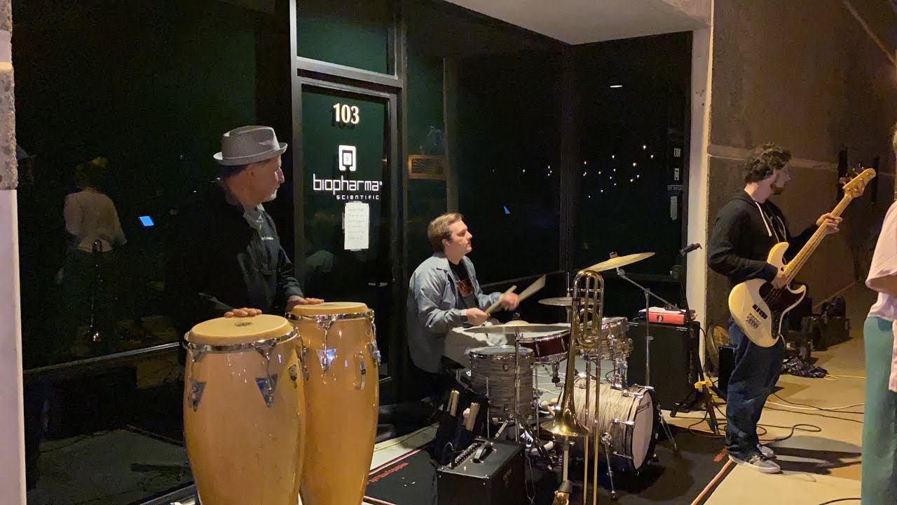 Night Owls at Five Suits Brewing "Black Magic Woman"