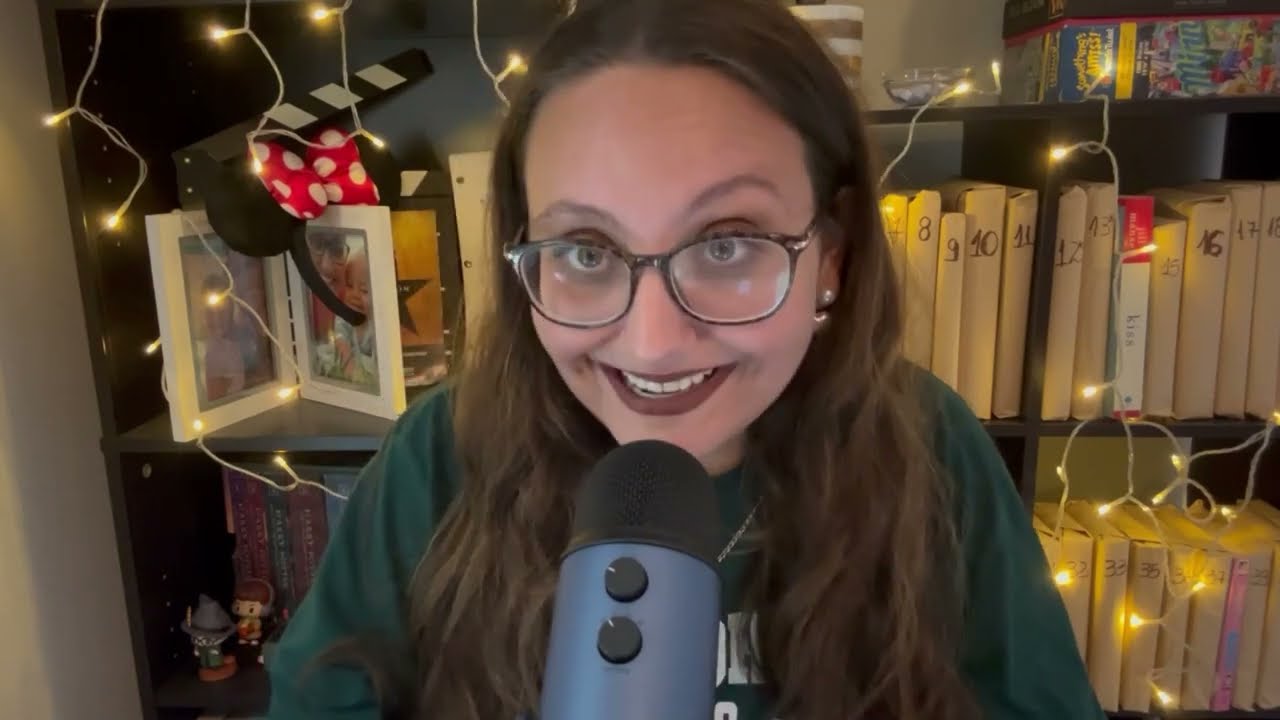 ASMR RESPONDENDO SUAS PERGUNTAS PARTE 2 - sussurros no Blue Yeti