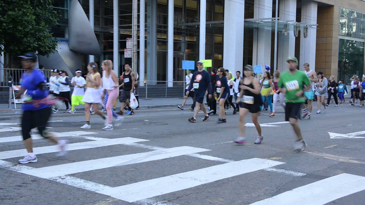 'Bay To Breakers'   2013, San Francisco, CA,  Part 4/6