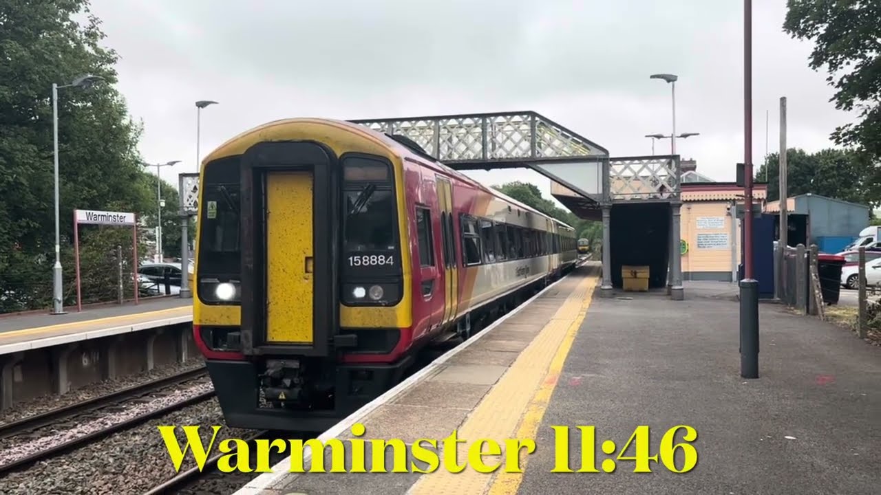 Warminster Railway Station | Trains at and a tour of the station | 17/07/2025