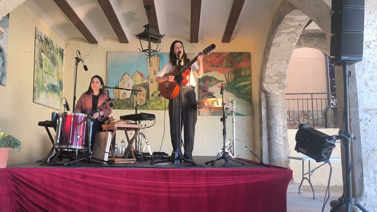 El pueblo pa las montañas. Ester Vallejo