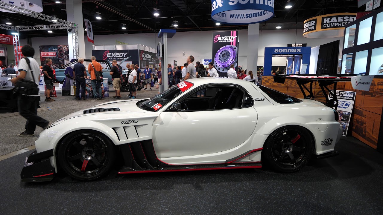 Modified 4 Rotor RX7 at SEMA 2017 - 4K