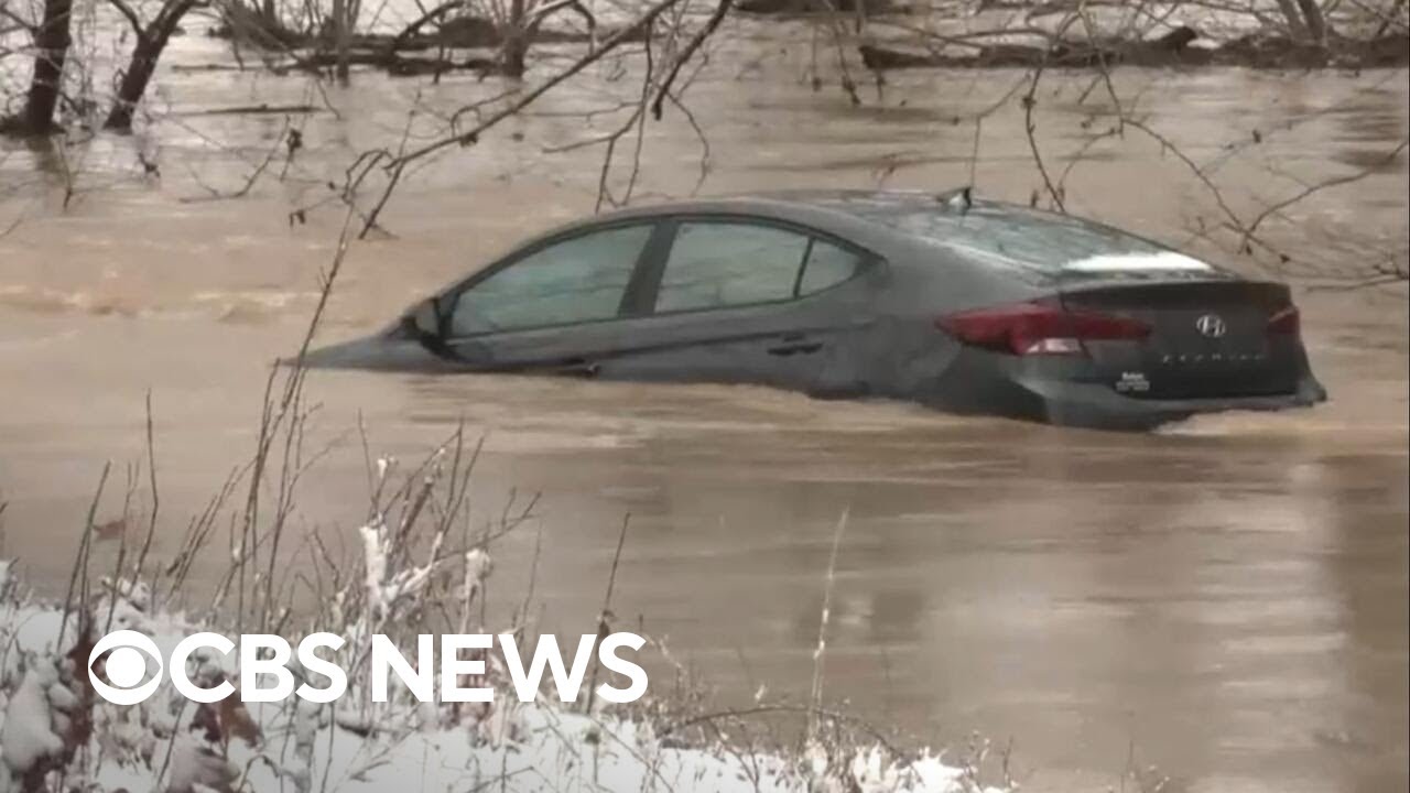 Kentucky flood warnings extended after deadly storm