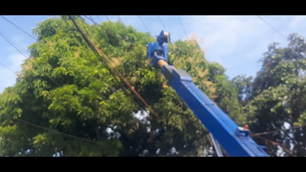 PINAGKAKAGAT NG HANTIK SI KUYA.